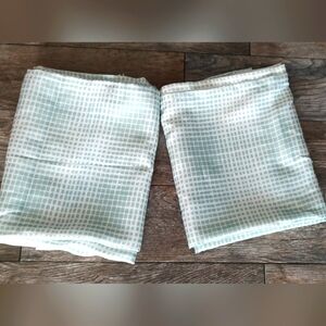 Curtains  Light Green  2 Panels Unbranded  52 " W x  84 "L New With Out Tags